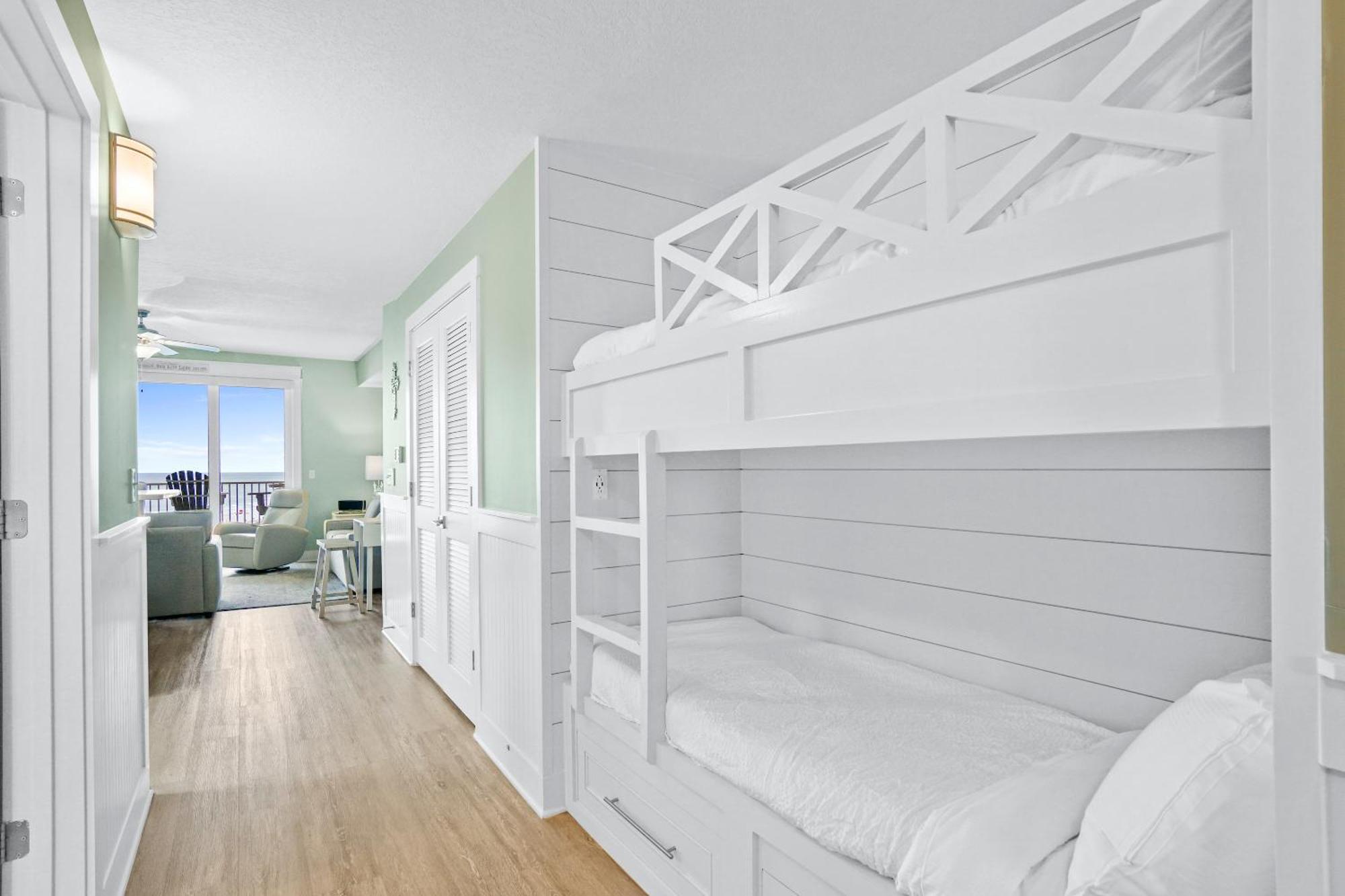 Calypso Tower 3 Beach Resort Panama City Beach Rum bild